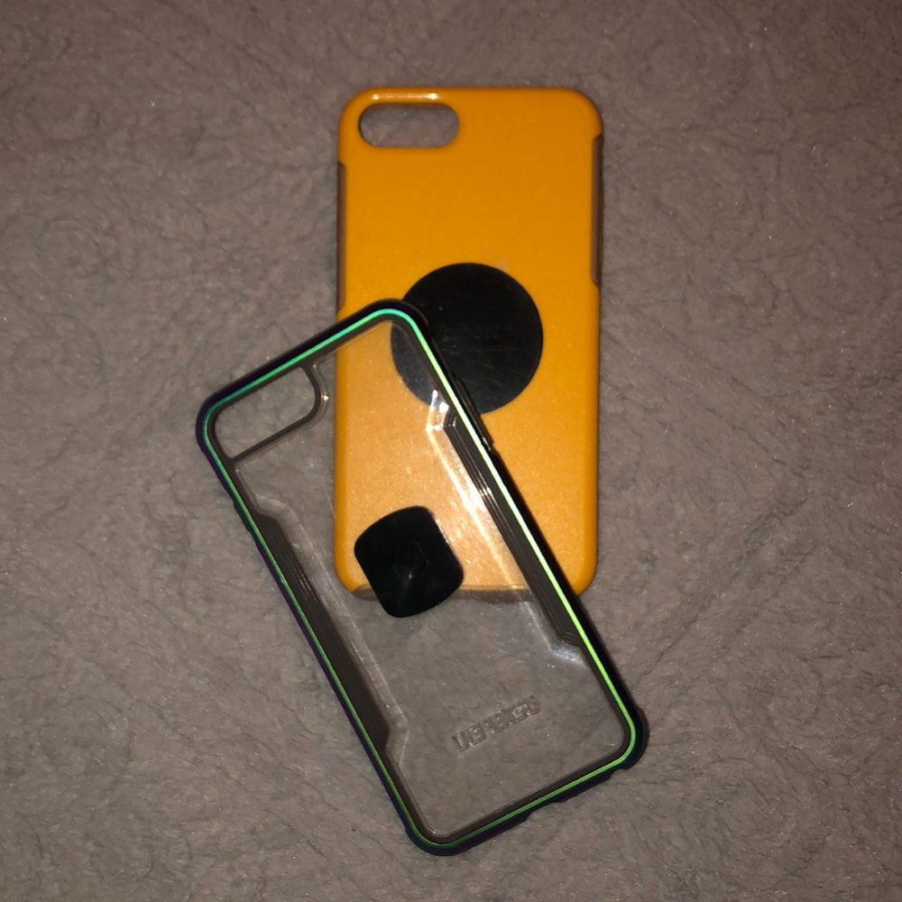 IPhone 8 Plus Phone case w/ Magnet